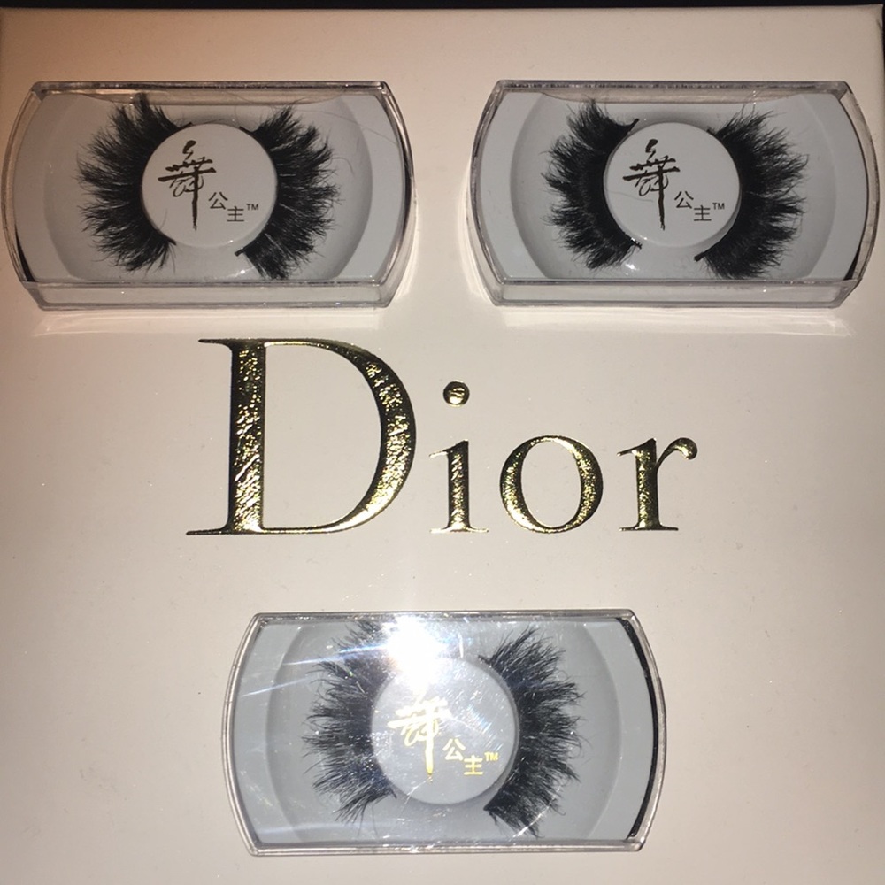 ✨✨💕3 Mink Eyelashes✨✨🦋